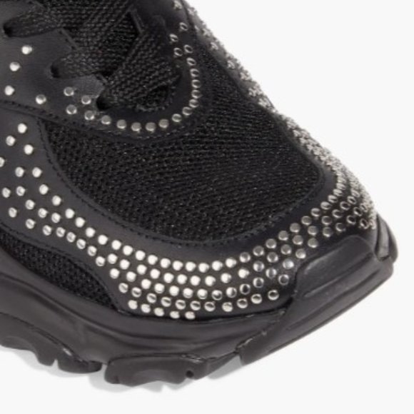 VALENTINO GARAVANI Studded leather and mesh sneakers sz 40.5 fits between 9-10 - Picture 4 of 4